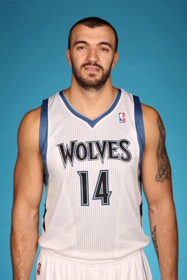 佩科维奇|家业|黑道_新浪新闻