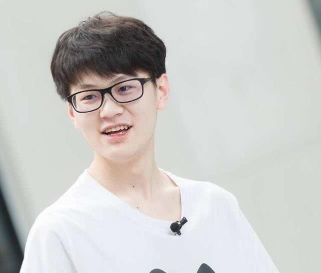 meiko拿到5000个助攻,打了5年从未缺席首发,被粉丝称为铁人