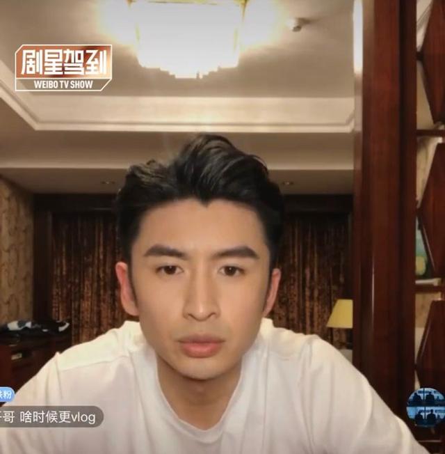 张云龙开直播暴露明星秘密,吐槽粉丝审美,自嘲觉得自己像鸭嘴兽