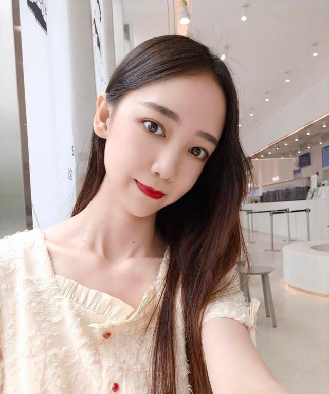 3200万像素前置摄像头加持!vivo s6丰富自拍玩法