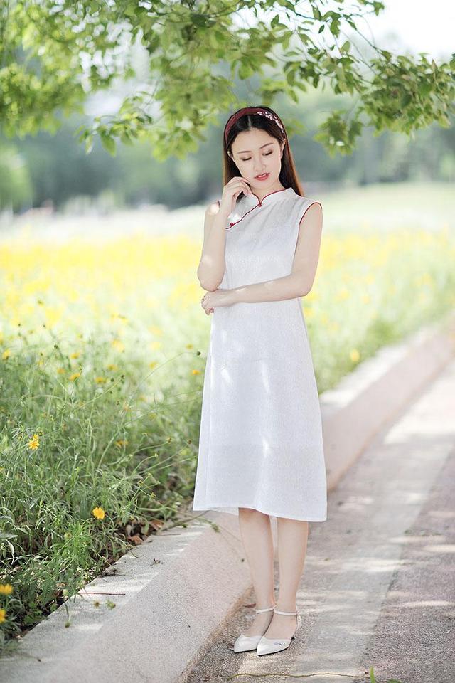 清纯的中国风连衣裙,初恋般的气质,美得惊艳时光!