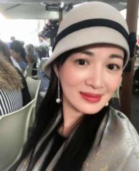 刘德华是她恩师,出道25年被称金牌配角,经历两段婚姻终遇真爱