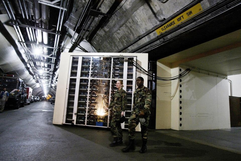 美国人:五角大楼计划建超级掩体,做好最坏打算