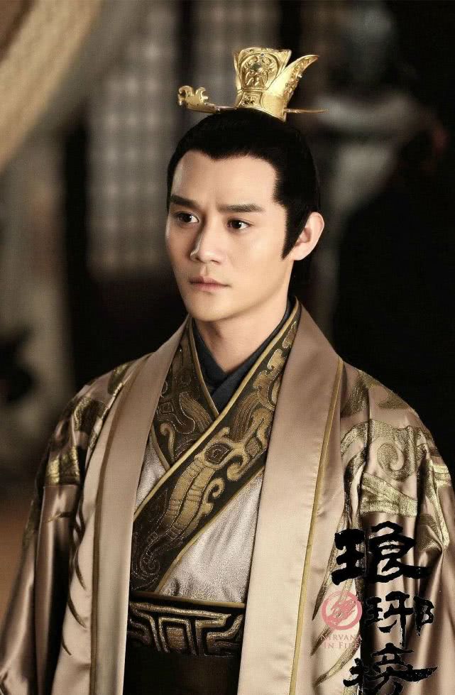 苦熬11年才火,国民老公为戏瘦15斤,却被说私生活不检点?