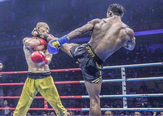 泰拳拳王播求太自律,为保持状态,38年守身如玉,吃最原生态食物