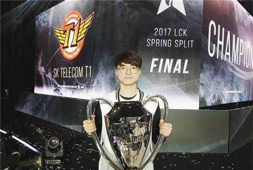 23岁的faker成就有多高?8年5冠不算啥,没女友才是亮点