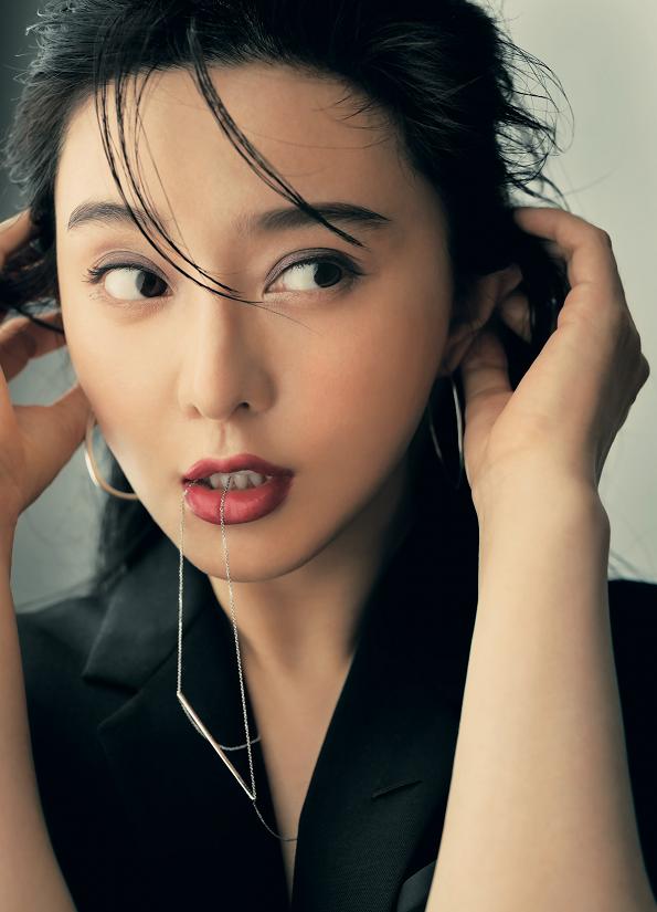 范冰冰登日本名刊封面日媒盛赞为现代版杨贵妃中国第一女演员