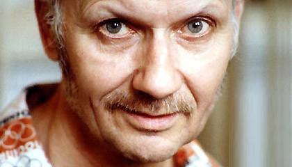 杀手作案之规律,他们这些已常人不同|菲洛|连环杀手|里奇韦_新浪新闻