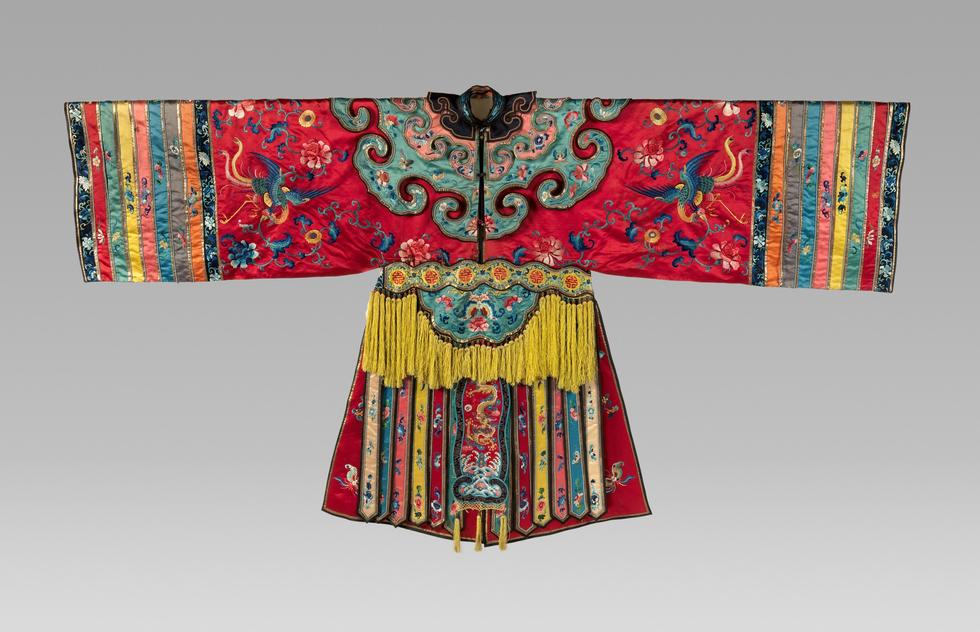 戏服里有大文章:从京剧行头看国粹风华|戏服|京剧|褶子_新浪新闻