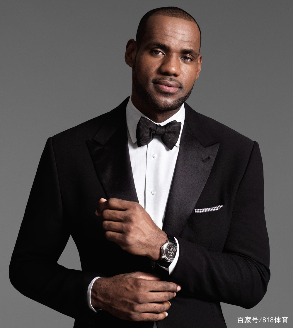 詹皇出品20部剧集14家电视台连播,访谈节目获艾美奖提名