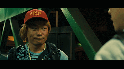 美国甩锅受谴责草根王宝强藏10年后露馅大衣哥朱之文忍无可忍