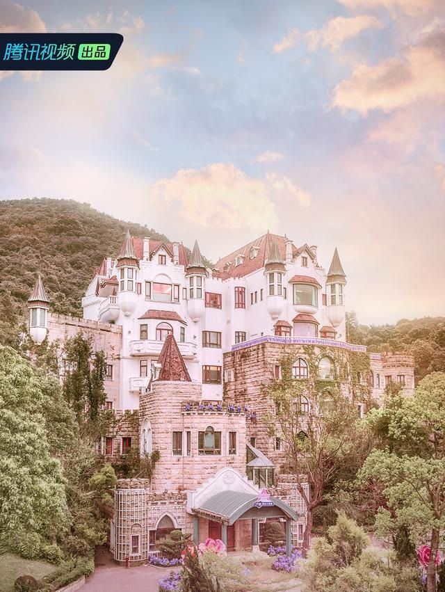 黄子韬住进了《创造营2020》城堡,最新自拍超级粉嫩