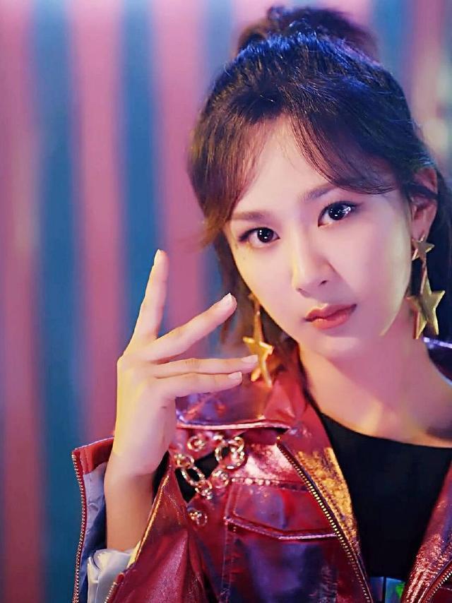 看看杨紫邓伦等那些92年出生的明星们有没有你喜欢的那一个呢