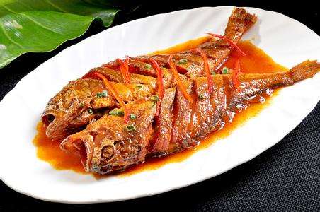 经典拿手菜红烧黄花鱼营养丰富肉质鲜嫩无腥味融化你的味蕾