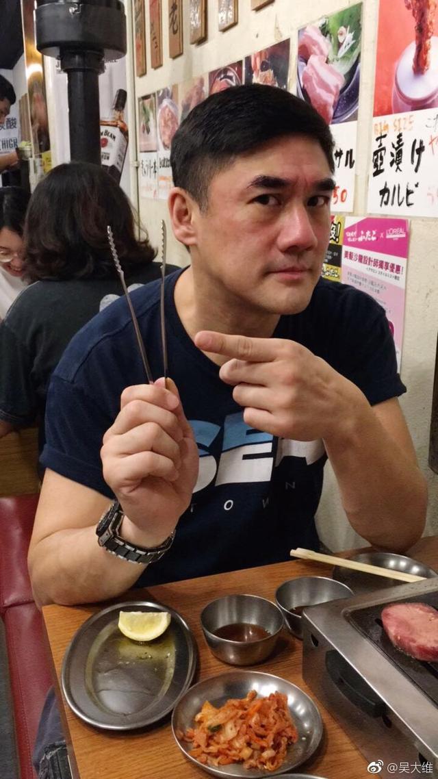 53岁吴大维情史丰富赵薇都曾是绯闻女友如今低调结婚生子