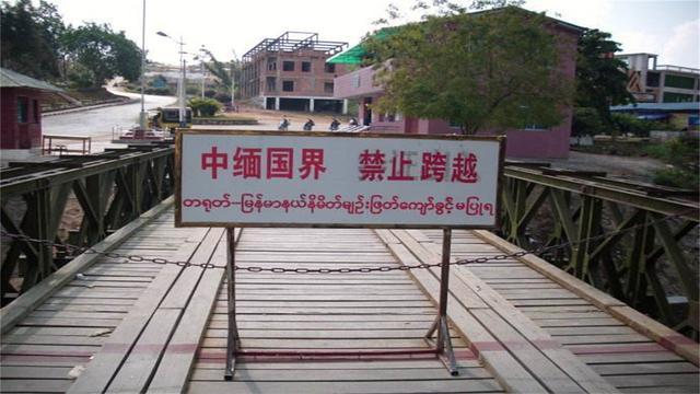 中缅边界最"贵"的桥,长240米镶嵌了1万多颗玉石,现在面目全非