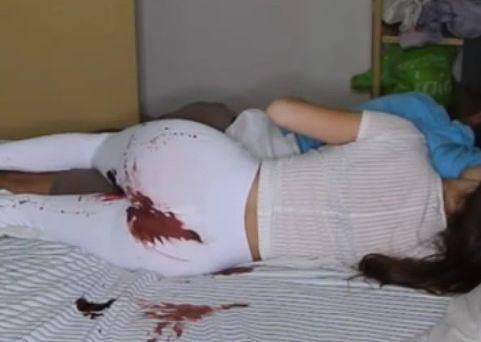 男友反映,而接下来他的举动让人感动不已|男友|女孩|月经_新浪新闻