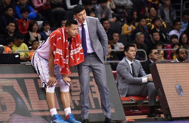 有趣的评选!杜锋,朱芳雨输给他们了,辽篮2人真能与其媲美吗?