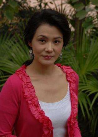 她因劳累过度导致去世,享年50岁,去世后将器官捐献