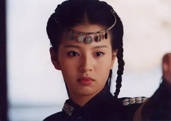 六,刘品言 饰演阿奴的刘品言和安以轩同是台北人.