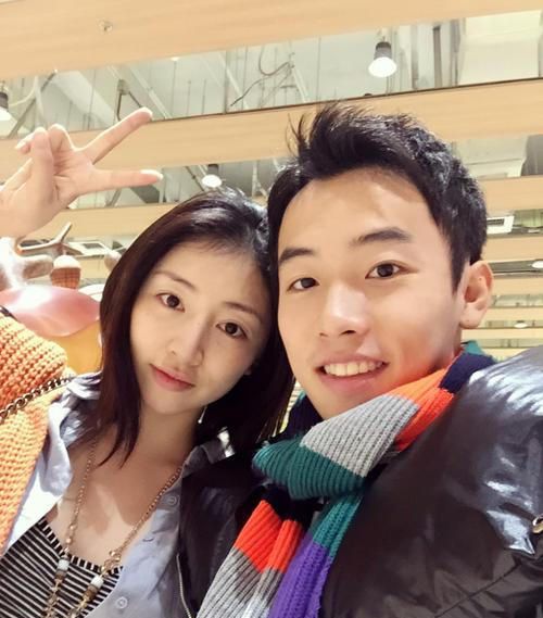 妻子已经29岁,网友直呼太美了|邹凯|周捷|太美_新浪新闻