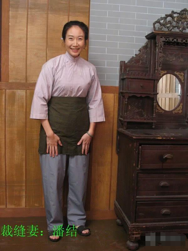 丈夫去世,独自一人抚养女儿