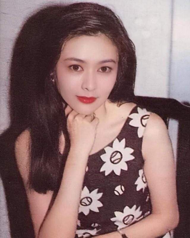 美人迟暮58岁关之琳素颜现身下垂明显与光头叔疑同居试婚