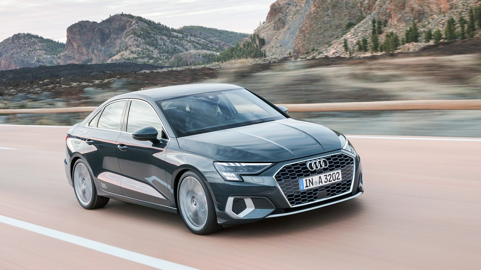 对标1系、A级的最强选手？三厢版全新奥迪A3发布！