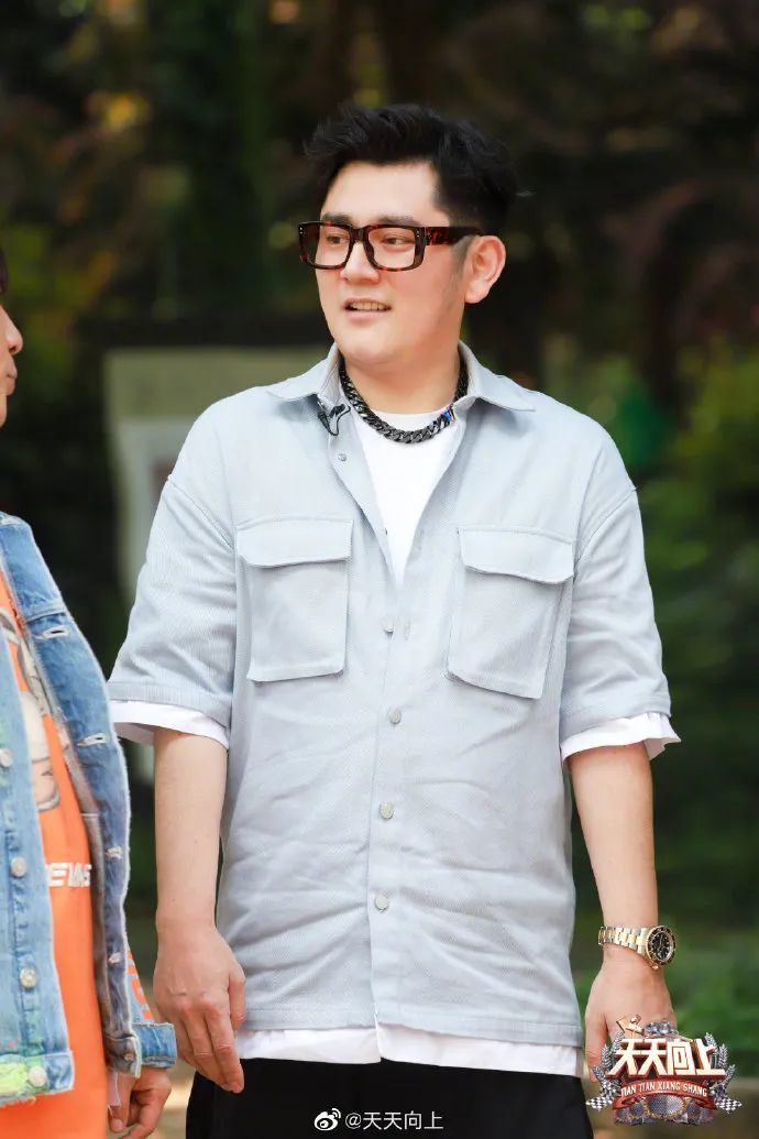 钱枫体重即将破200斤胖成球,"上戏校草"还能回来吗?