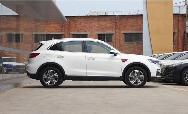 最实在国产豪华SUV，实力不输宝马X3，配2.0T引擎，不足19万