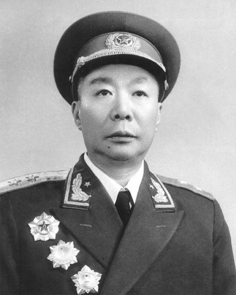 著名的359旅后来去哪了,发展成两个军,军长都是谁|刘转连|王震|军长_