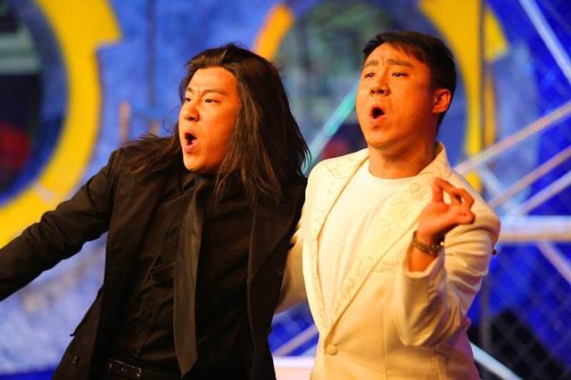 双胞胎郭阳郭亮团队.