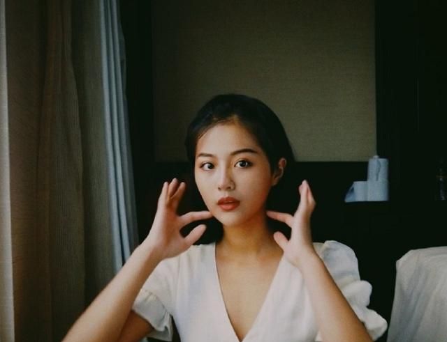 屈楚萧否认恋情被"打脸"后,前女友黎梵也出来发声