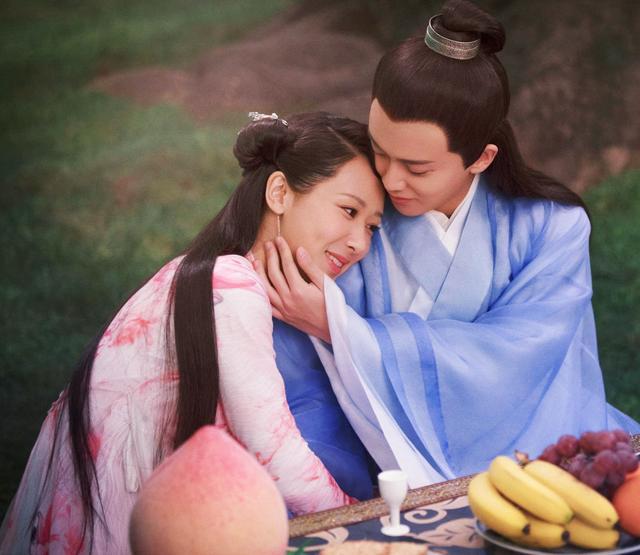 杨紫江疏影,cp感的两个极端