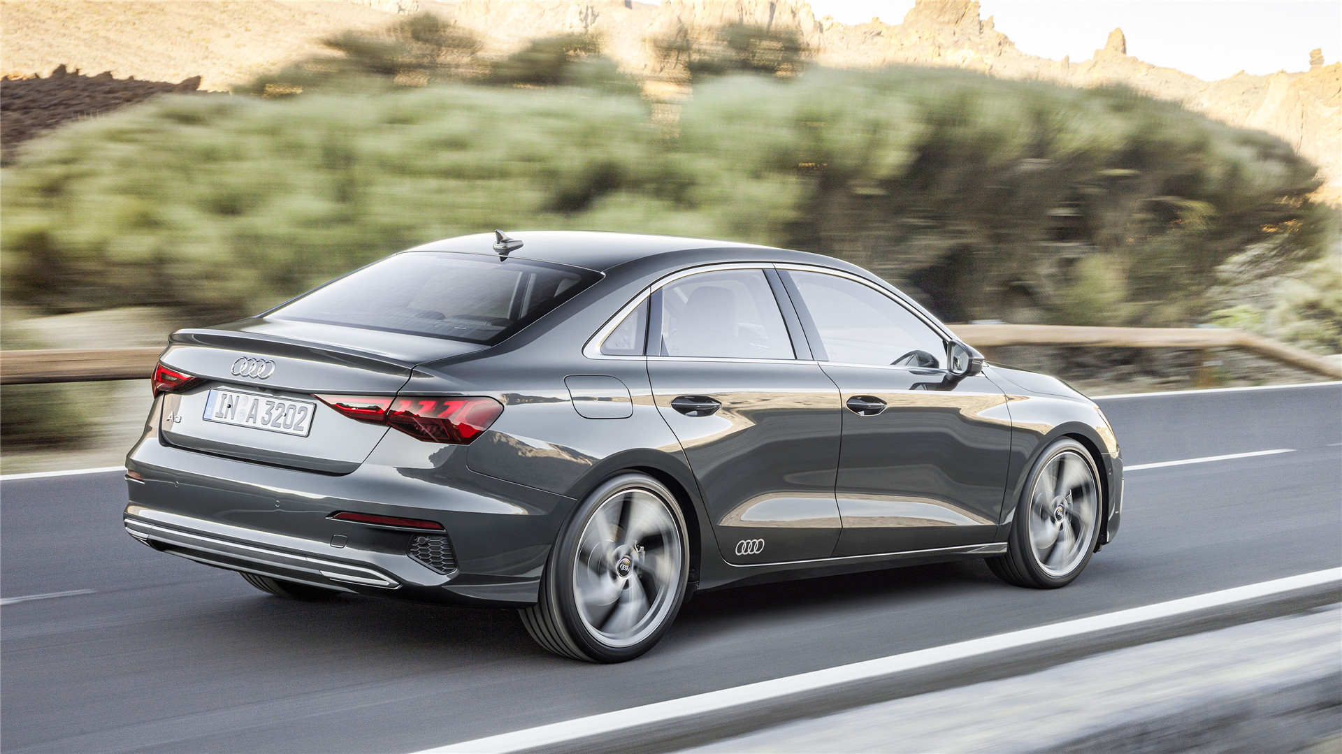 对标1系、A级的最强选手？三厢版全新奥迪A3发布！