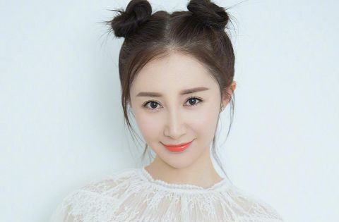 2007年3月27日,关于残疾人的电视剧《花开有声》在央视八套播出,舒畅