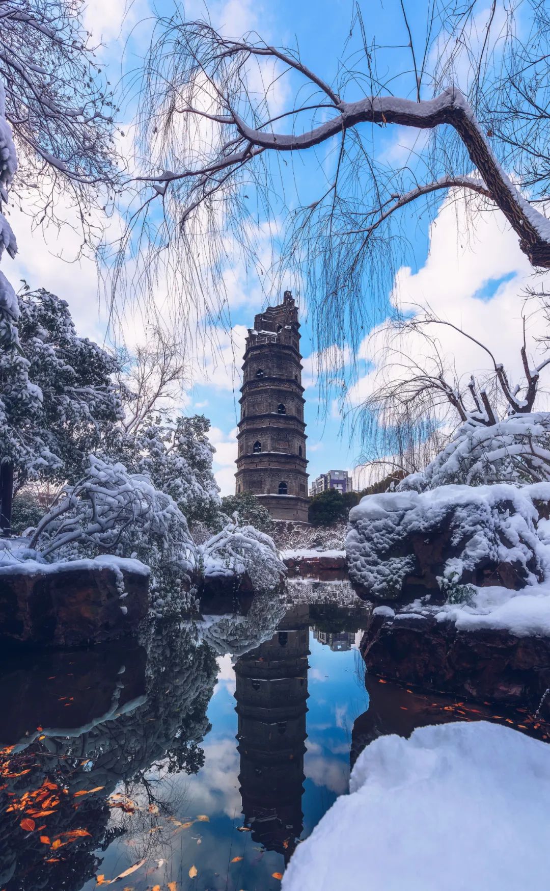 屹立千年的兴国寺塔见证了那段历史.