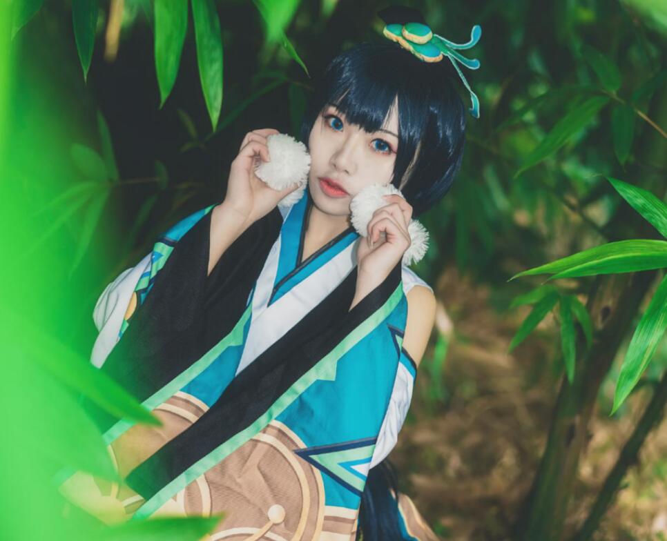 阴阳师神级草爹cos短发萝莉笑容太甜猫式撒娇可还行