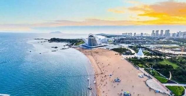 山东省知名度最高的一座城市，GDP超省会济南，还是公认的新一线