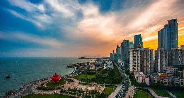 山东省知名度最高的一座城市，GDP超省会济南，还是公认的新一线