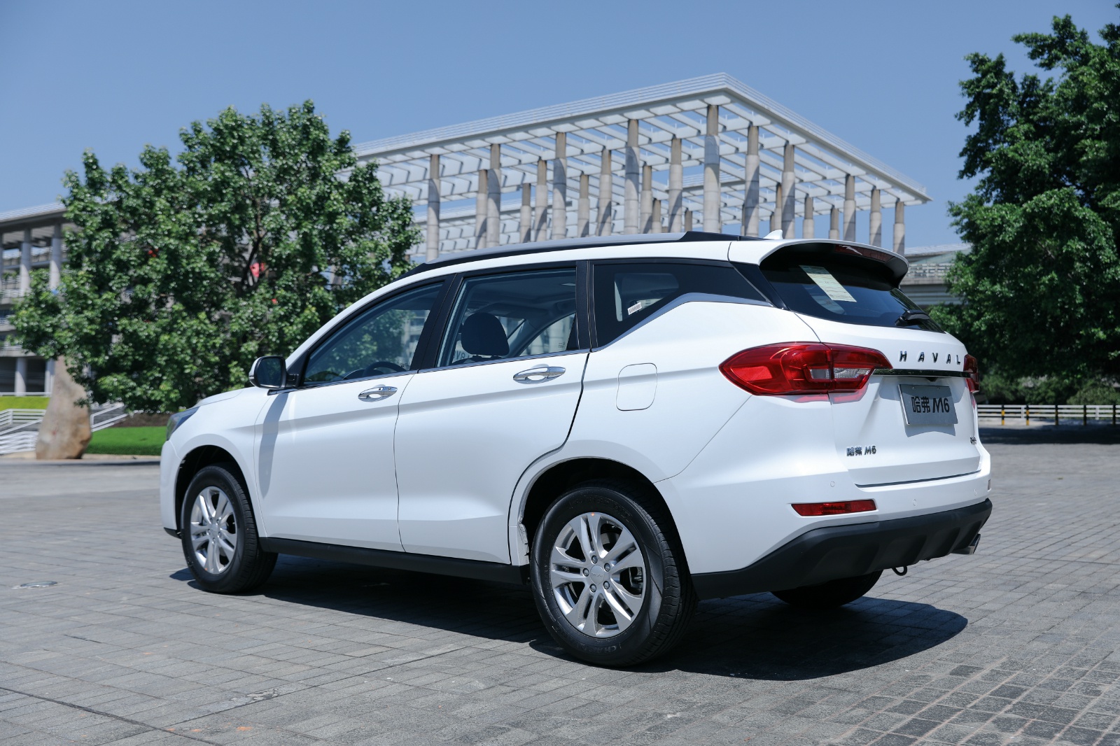 6-8万预算买家用suv,哈弗m6值不值得入手?-新浪汽车