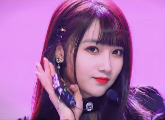 青你2第二次公演有谁注意到宋昕冉太令人为她感到心疼了