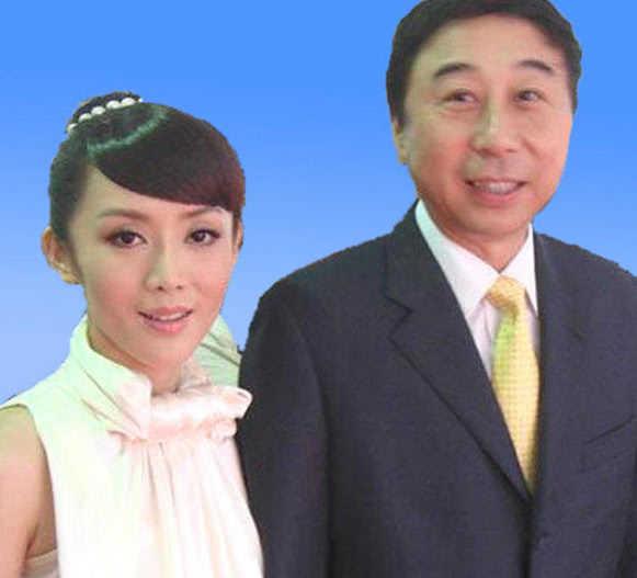 冯巩一家近照老婆风韵犹存35岁儿子颜值一言难尽