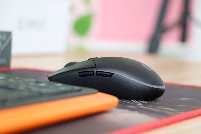 为玩家全新整装升级,罗技g102二代游戏鼠标体验