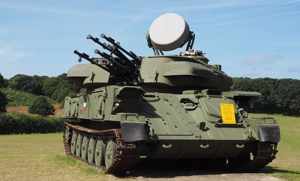 四管狂魔苏联第二代自行高炮zsu234石勒喀河自行高炮