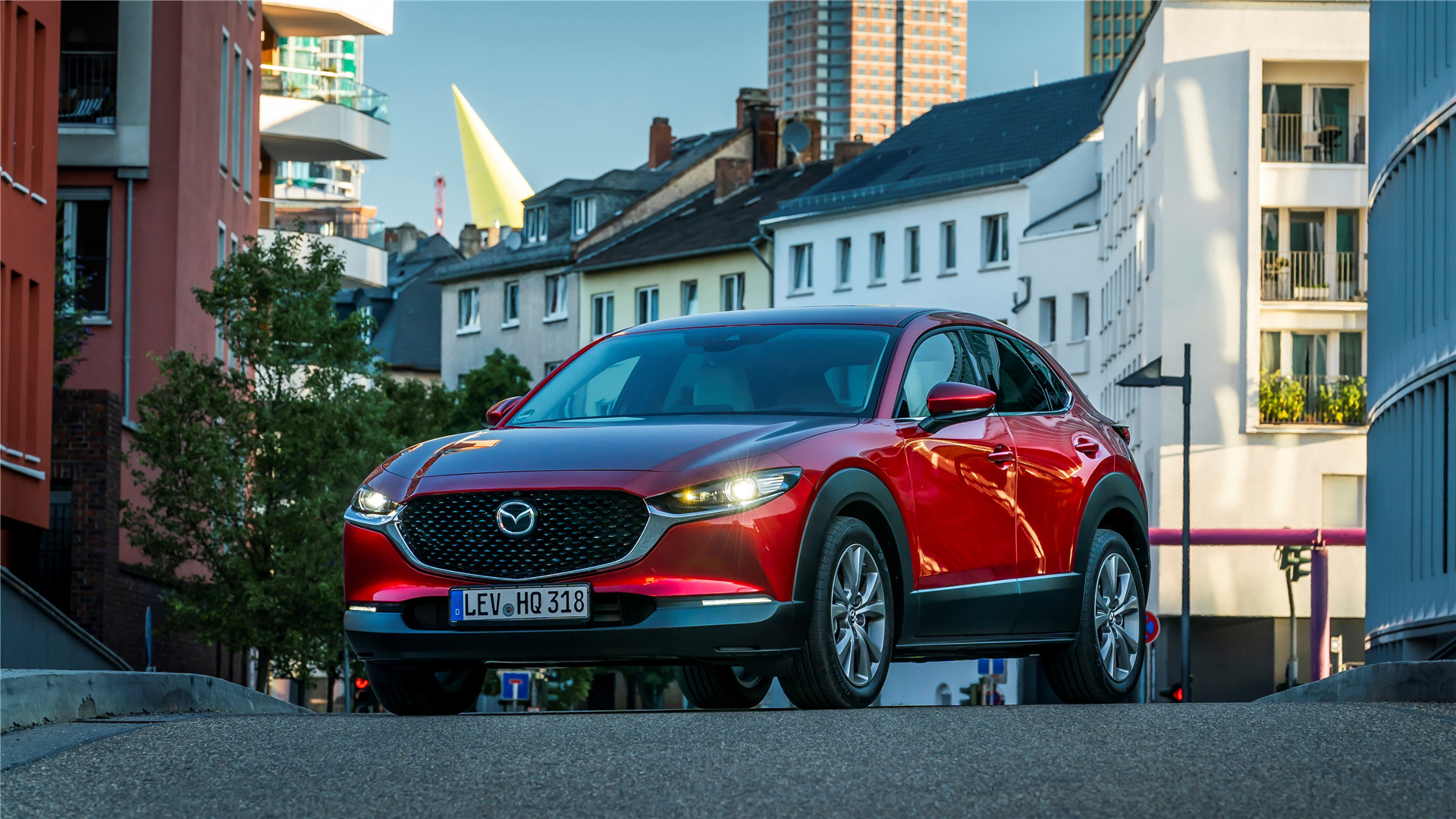 国产马自达cx-30:替两厢马3背水一战!