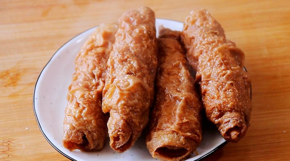 教你面筋的新做法看着像卤大肠省去了洗大肠的麻烦