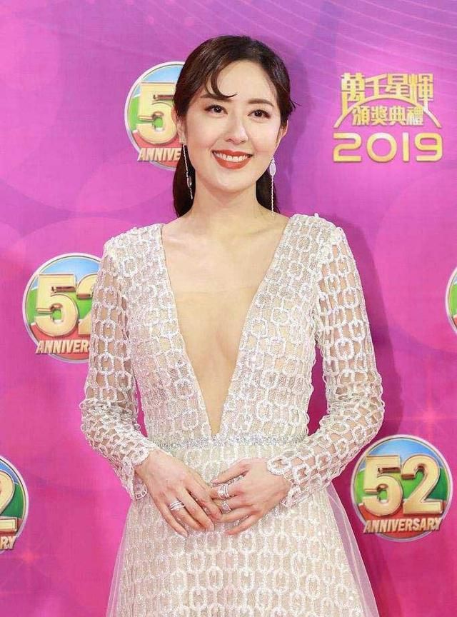 tvb三大视后因争议言论被雪藏,后起之秀谁能改变唐诗咏独大局面