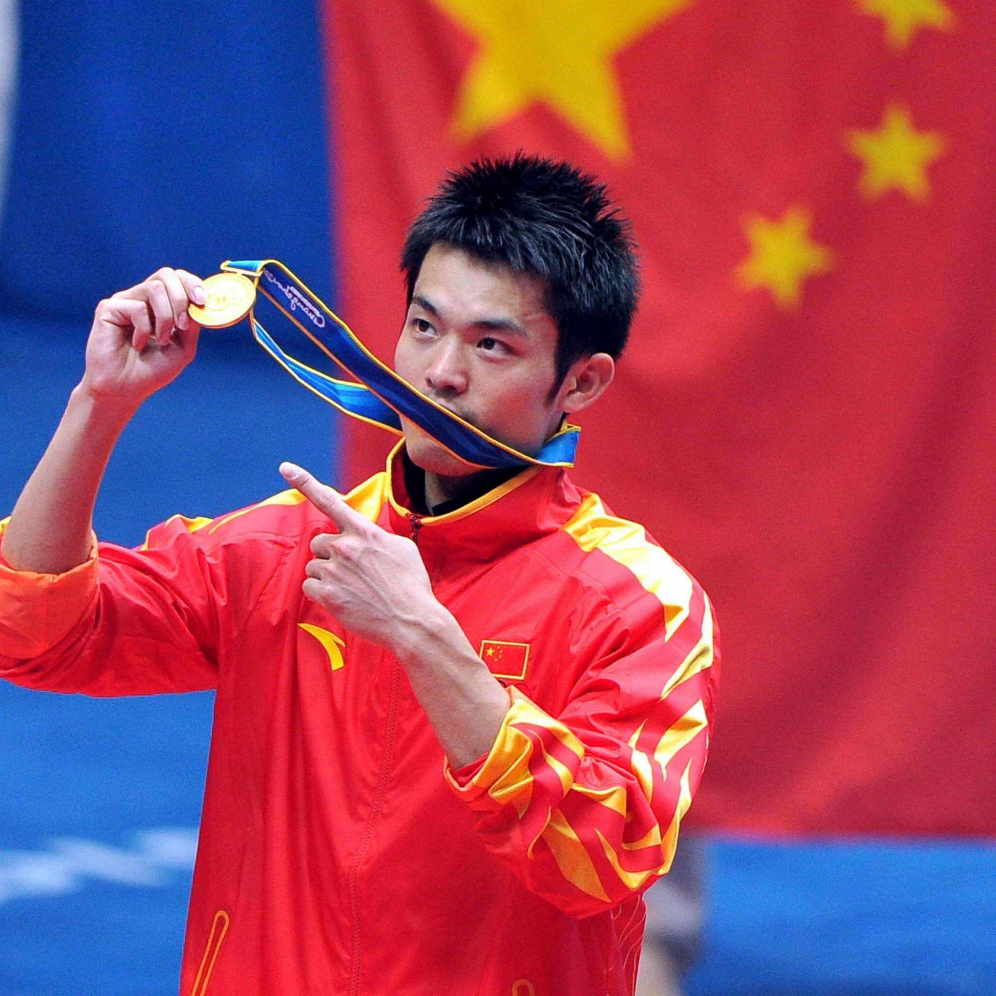 羽坛天王林丹近况:许久未与妻子同框亮相,事业爱情或迎新考验