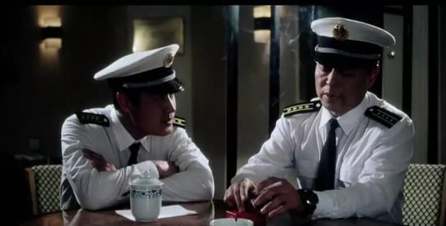 海军节——由国产海军电影看海军军服70年演变|王心刚|海军|怒海轻骑